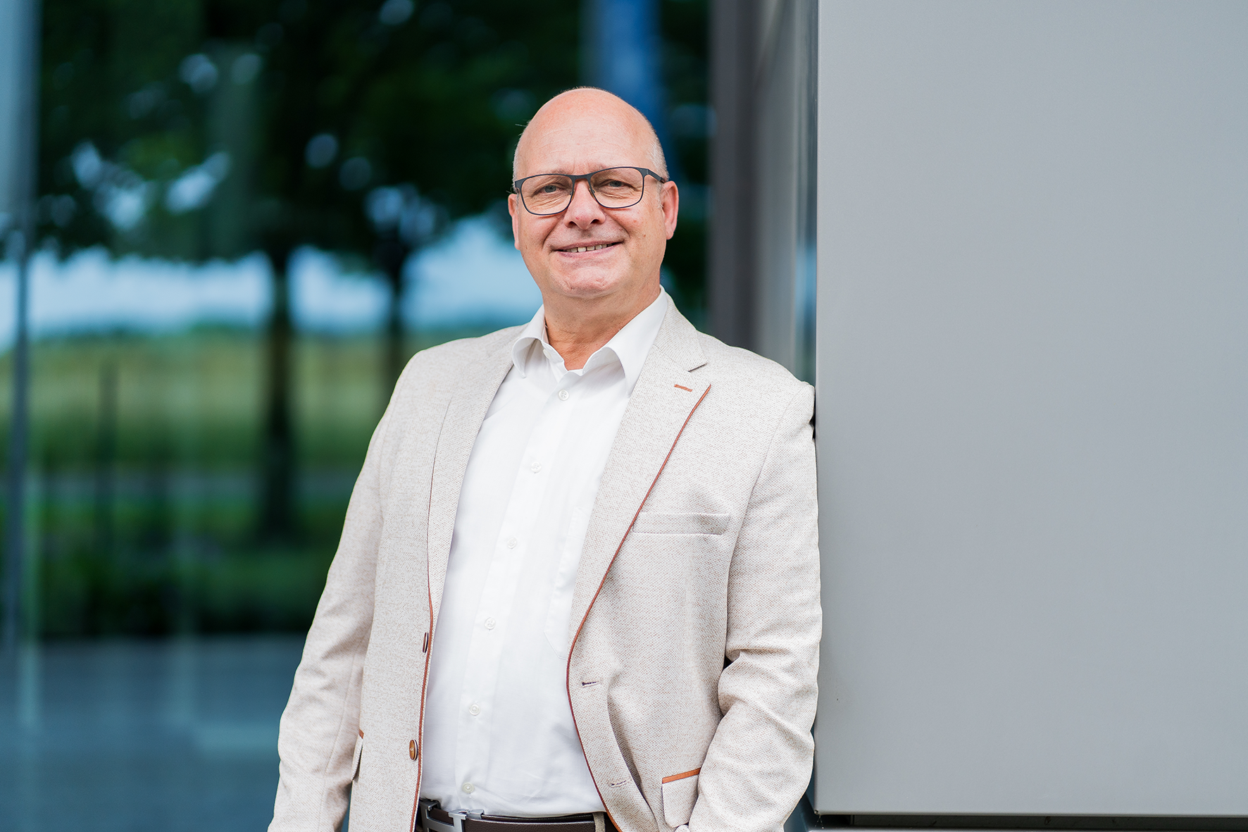 None-Employee-Bernd Kleiner